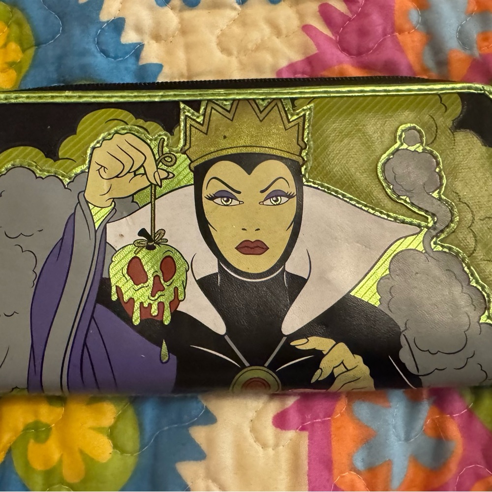 Loungefly wallet